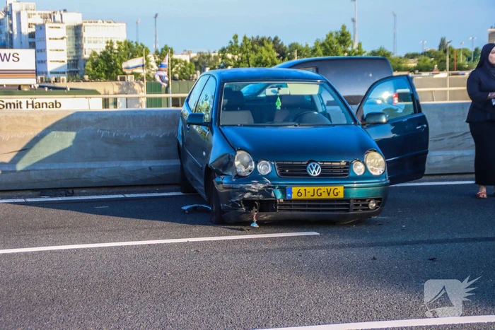 Snelweg afgesloten na ongeval