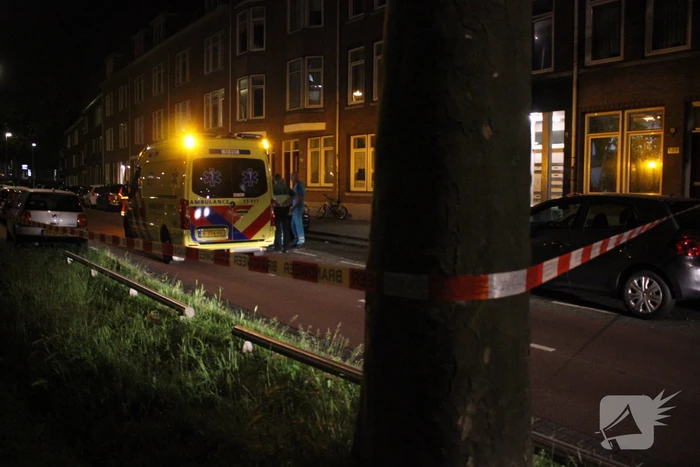 Persoon zwaargewond door incident op straat