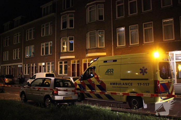 Persoon zwaargewond door incident op straat