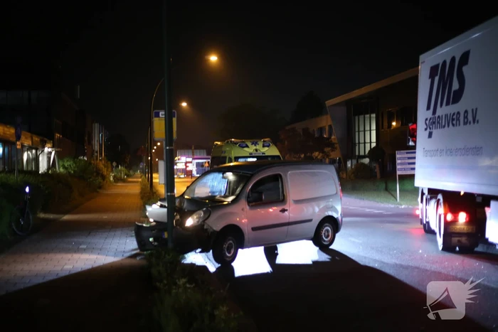 Bestuurder van bestelbus aangehouden na ongeval