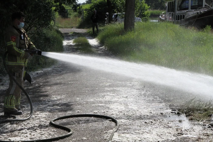 Schippers ontdekken buitenbrand