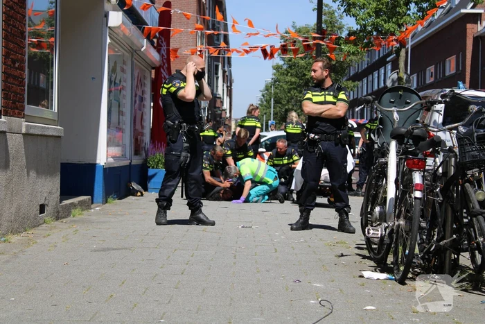 Man met verward gedrag van straat gehaald