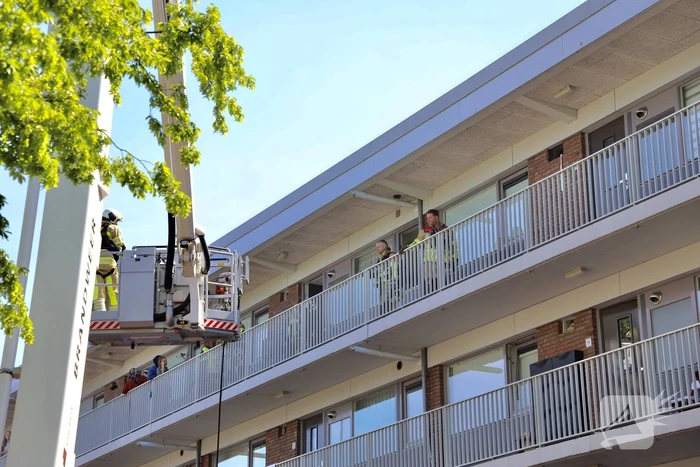 Brand op derde verdieping in flatwoning