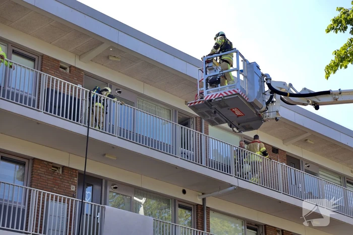 Brand op derde verdieping in flatwoning