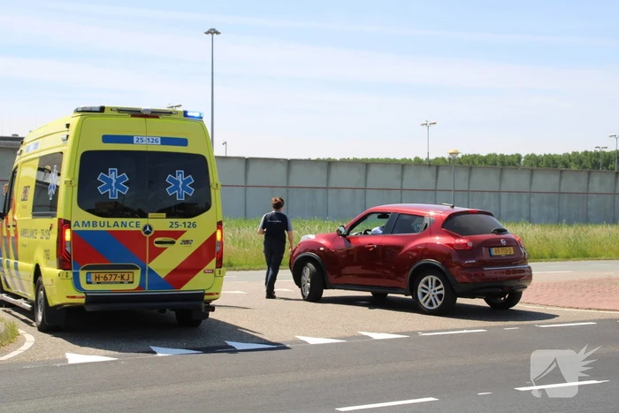 Flinke schade bij botsing op kruising