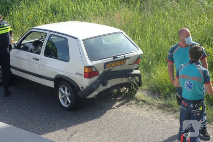 Schade bij ongeval tussen twee voertuigen