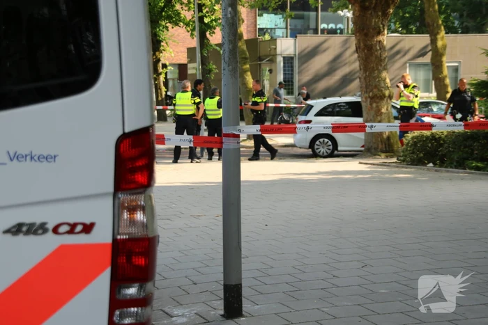 Motorrijder op de vlucht rijdt kind aan