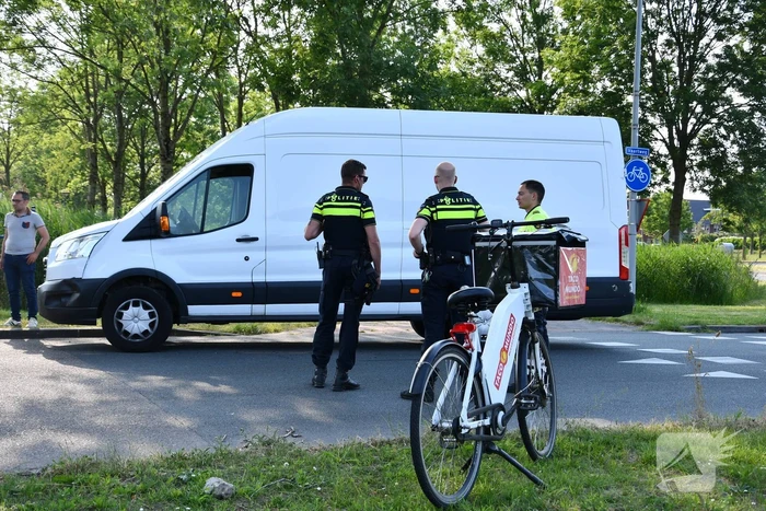 Fietsers gewond na ongeval met bestelbus