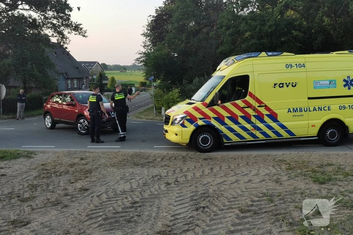 Wielrenner gewond bij botsing met auto