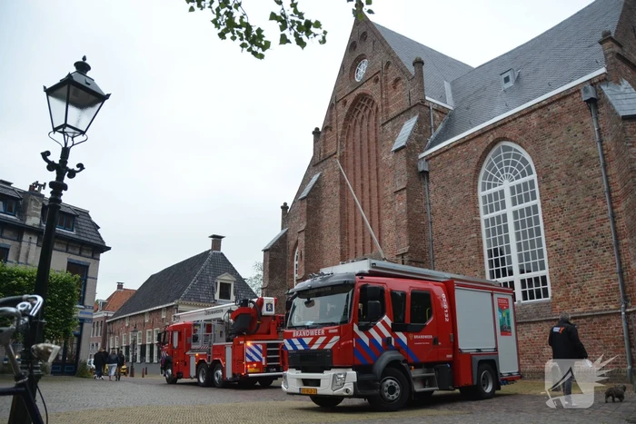 Katten gered bij woningbrand