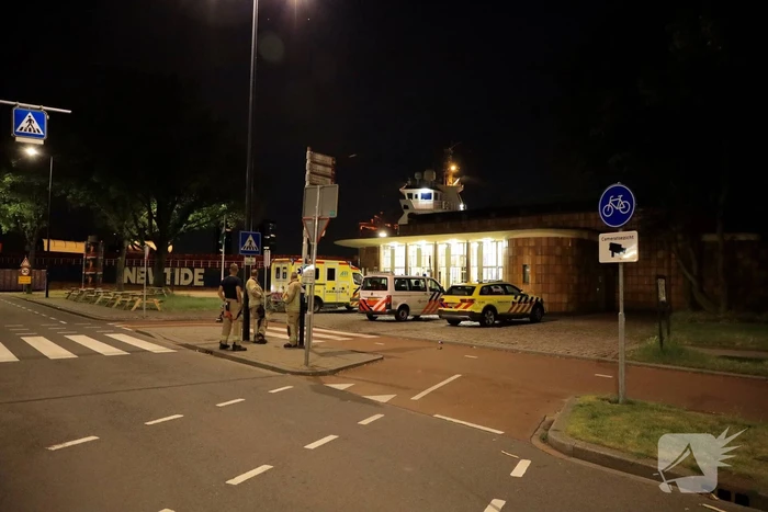 Persoon zwaargewond na incident in Maastunnel