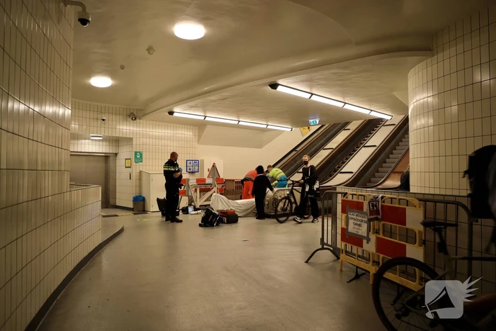 Persoon zwaargewond na incident in Maastunnel