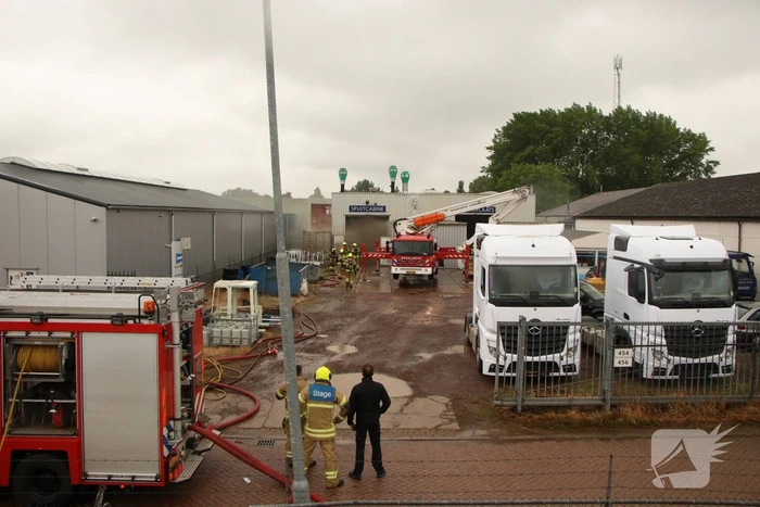 Brand bij schadehersteller Total Truck Care