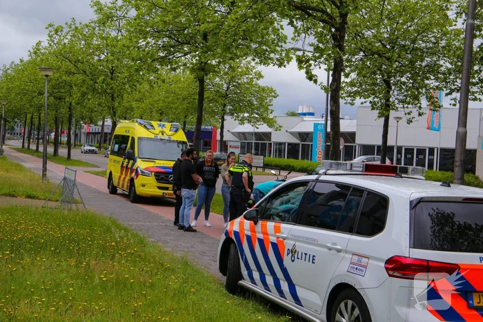 Maaltijdbezorger in aanrijding met bestelwagen