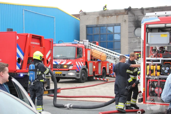 Brand in pand industrieterrein