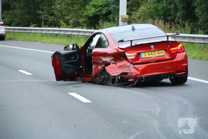 Sportwagen total-loss door eenzijdig ongeval