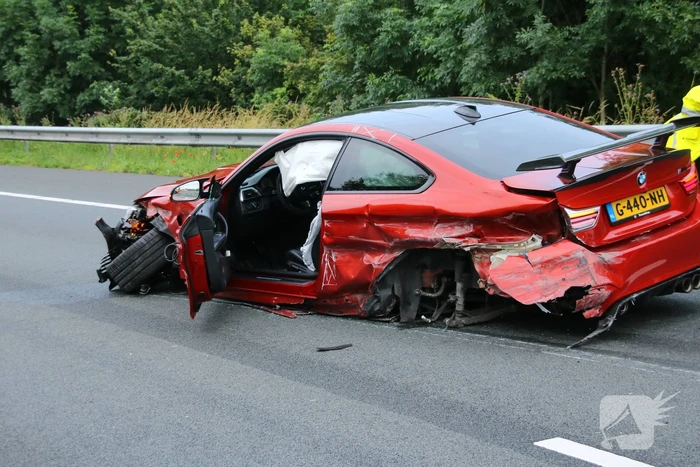 Sportwagen total-loss door eenzijdig ongeval