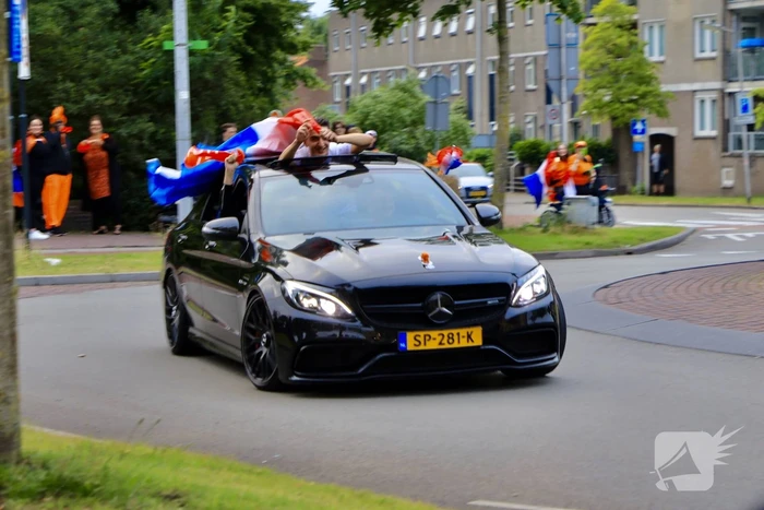 Oranjefans vieren opnieuw feest na derde EK zege