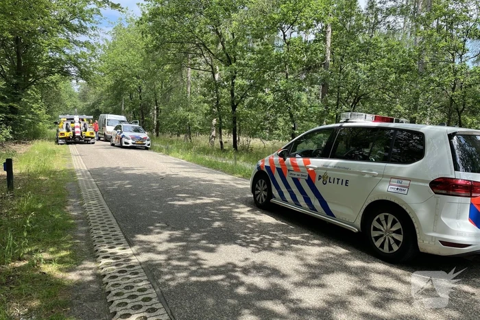 Persoon aangehouden en twee slaan op de vlucht