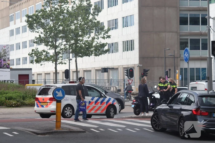 Persoon gewond bij aanrijding op oversteek