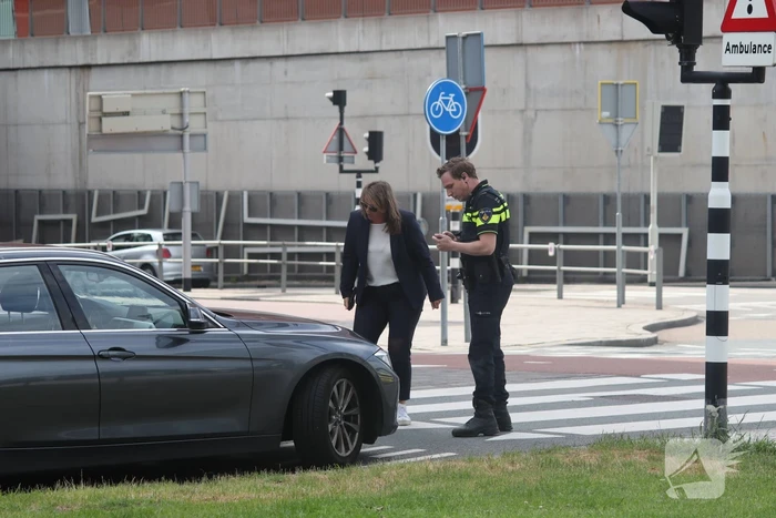Persoon gewond bij aanrijding op oversteek