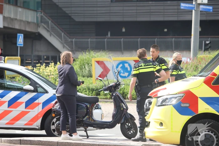 Persoon gewond bij aanrijding op oversteek