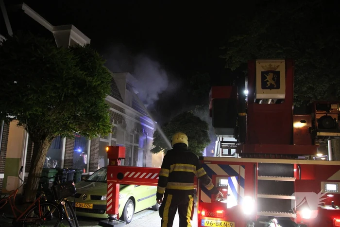 Uitslaande brand in woning