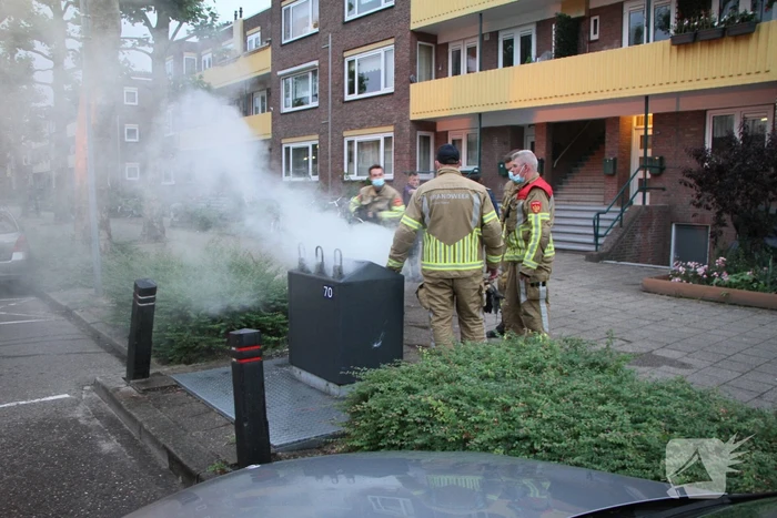 Buurtbewoners doen bluspoging