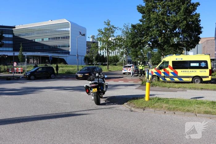 Fietser gewond bij aanrijding met auto