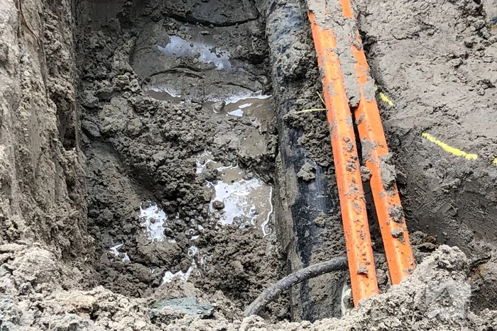 Scheur in waterleiding ontstaan