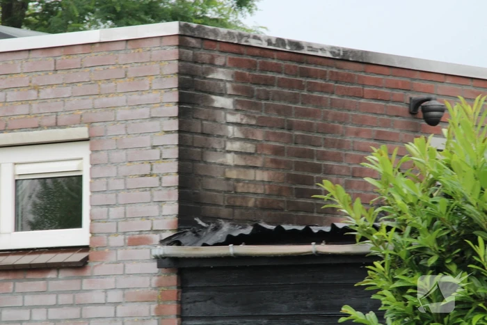 Gasbrander veroorzaakt schade aan schuur