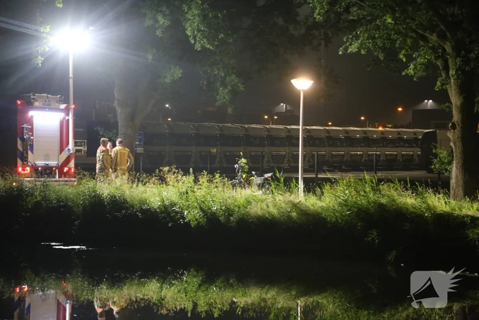 Fietser belandt in water en raakt gewond