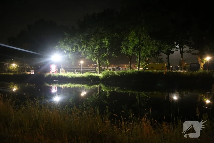 Fietser belandt in water en raakt gewond