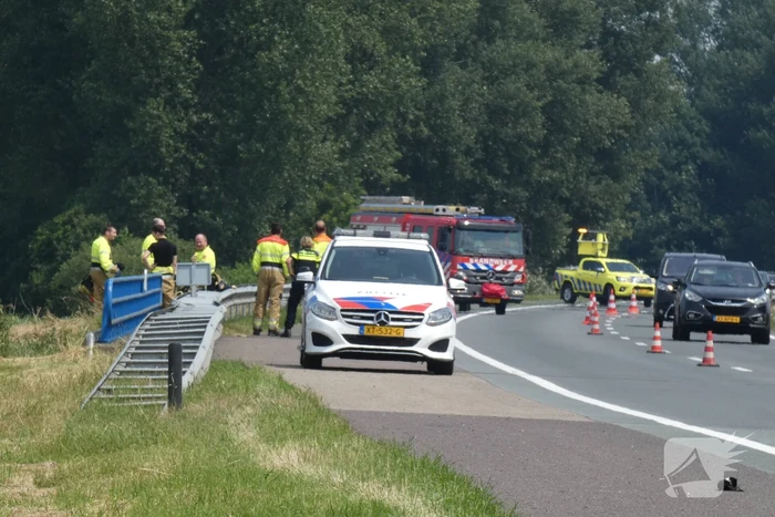 Zoekactie naar persoon te water in Hertogswetering