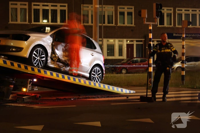 Personenauto total-loss door botsing