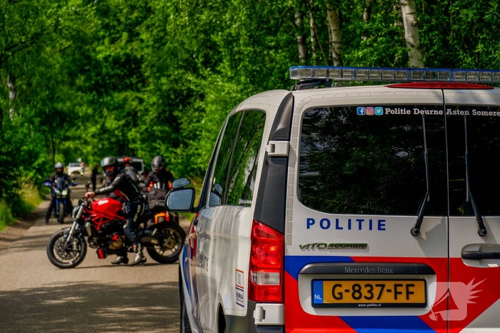 Voetgangster aangereden door motorrijder
