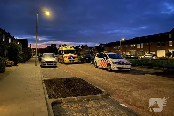 Gewonde na mogelijk steekpartij in woning