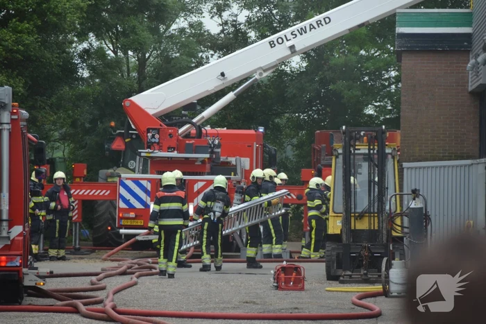 Grote brand in loods van Bos Mechanisatie