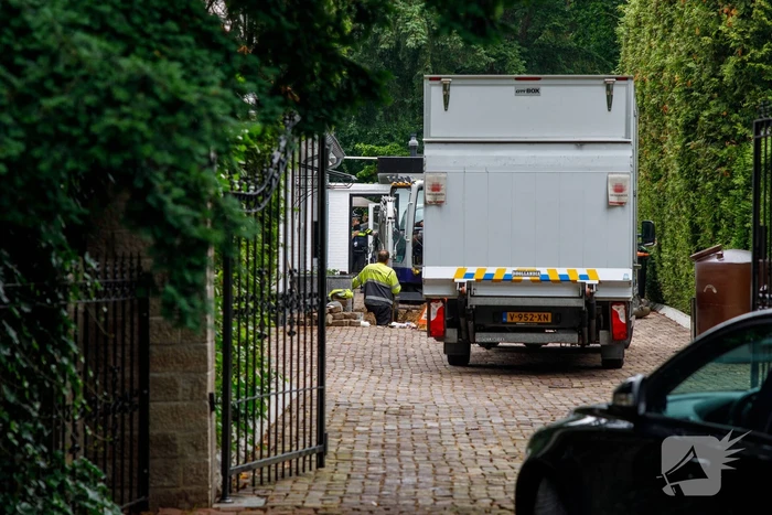 Aanhouding bij aantreffen hennepkwekerij in villa