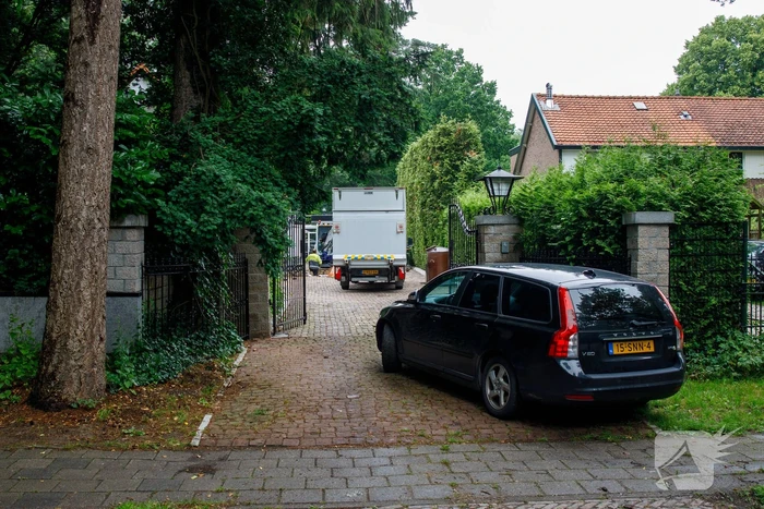 Aanhouding bij aantreffen hennepkwekerij in villa