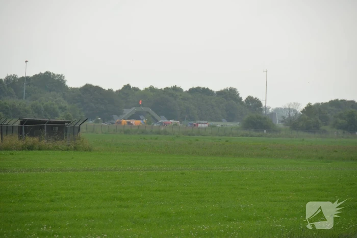 Belgische F-16 botst op gebouw vliegbasis, twee gewonden