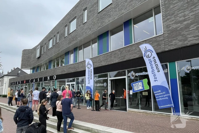 Topdrukte bij testen voor toegang