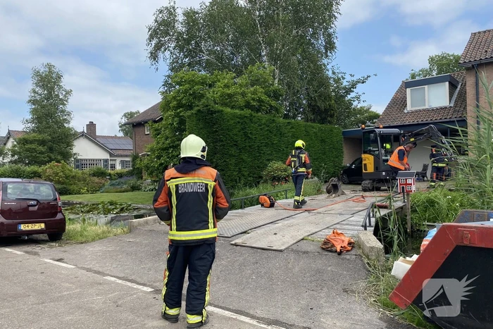 Gaslekage ontstaan bij werkzaamheden in tuin