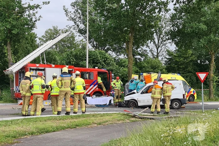Ernstig ongeval op rotonde