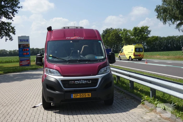 Motorrijder gewond bij botsing op camper