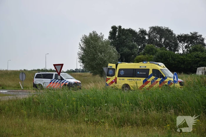 Wielrenner gewond bij eenzijdig ongeval op oversteekplaats
