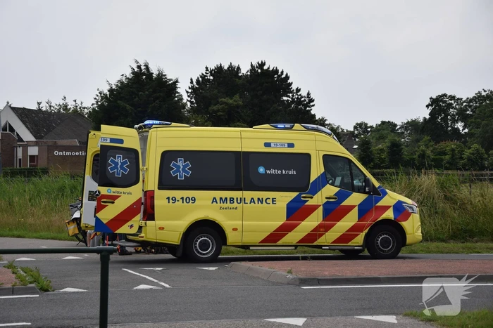 Wielrenner gewond bij eenzijdig ongeval op oversteekplaats
