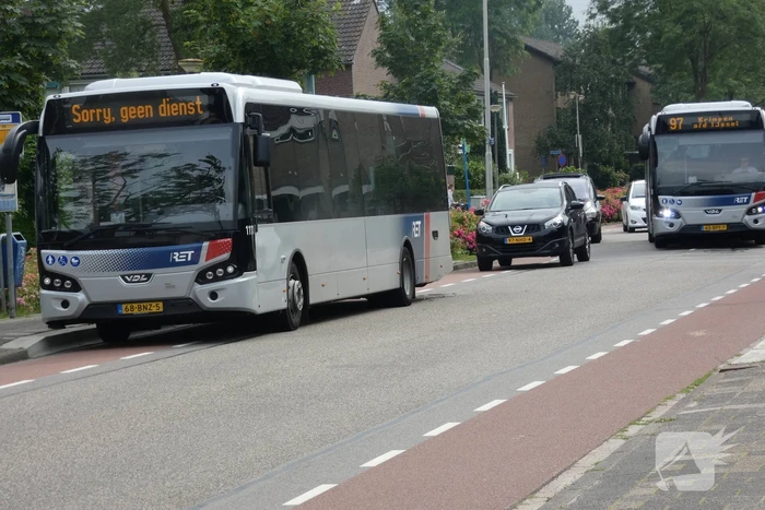 Scooterrijder gewond bij botsing met lijnbus