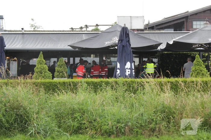 Traumahelikopter voor incident in restaurant