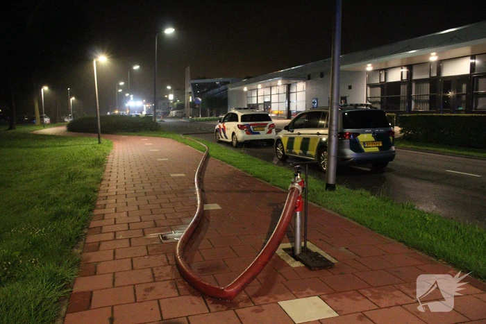 Veel rookontwikkeling bij brand in bedrijfspand